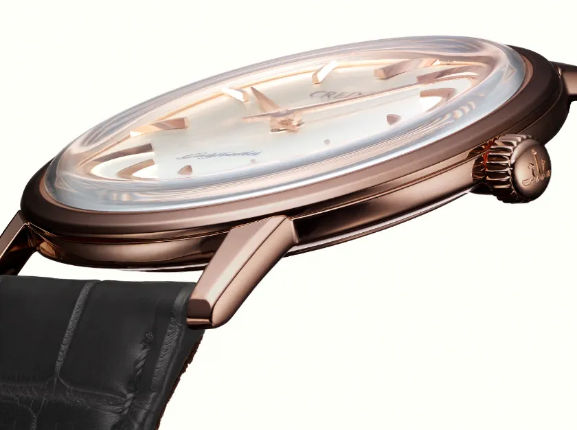 Image of Goldfeather case