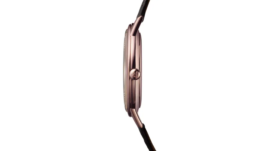 Photo of Thin as a feather: a size which fits snugly under your sleeve