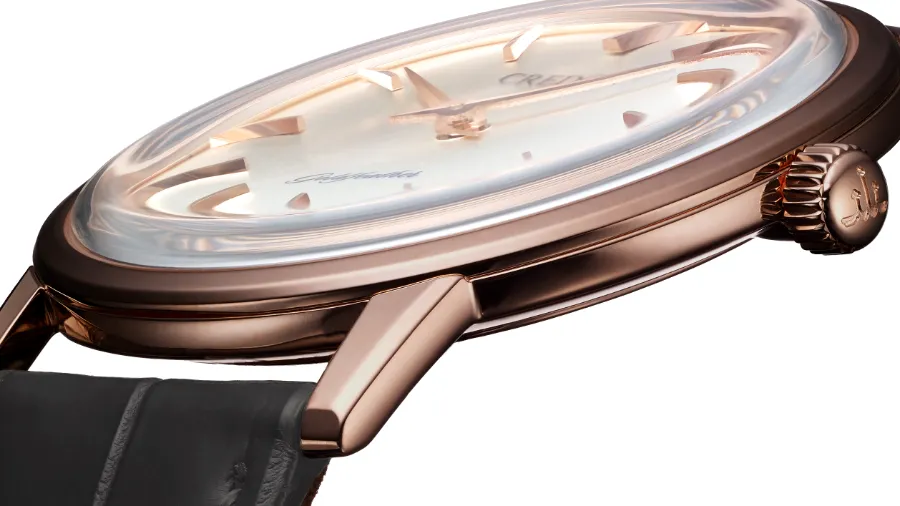 Photo of Smooth as a feather: sapphire crystal