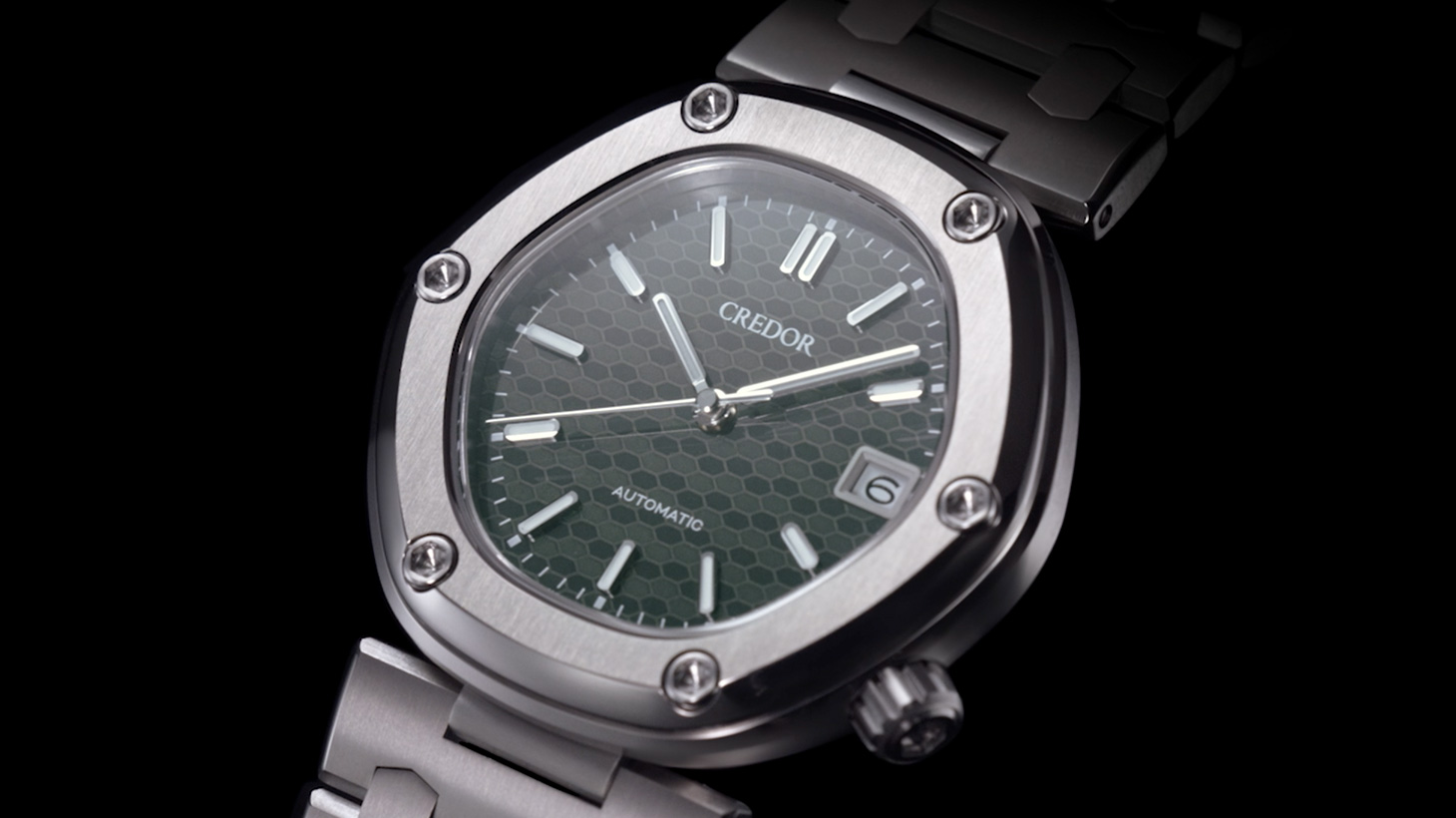 Movie of [Credor] G&eacute;rald Genta and the Credor Locomotive - GCCR997 (Long)